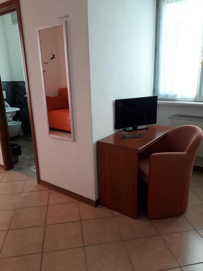 Albergo Del Turista Vernasca Экстерьер фото